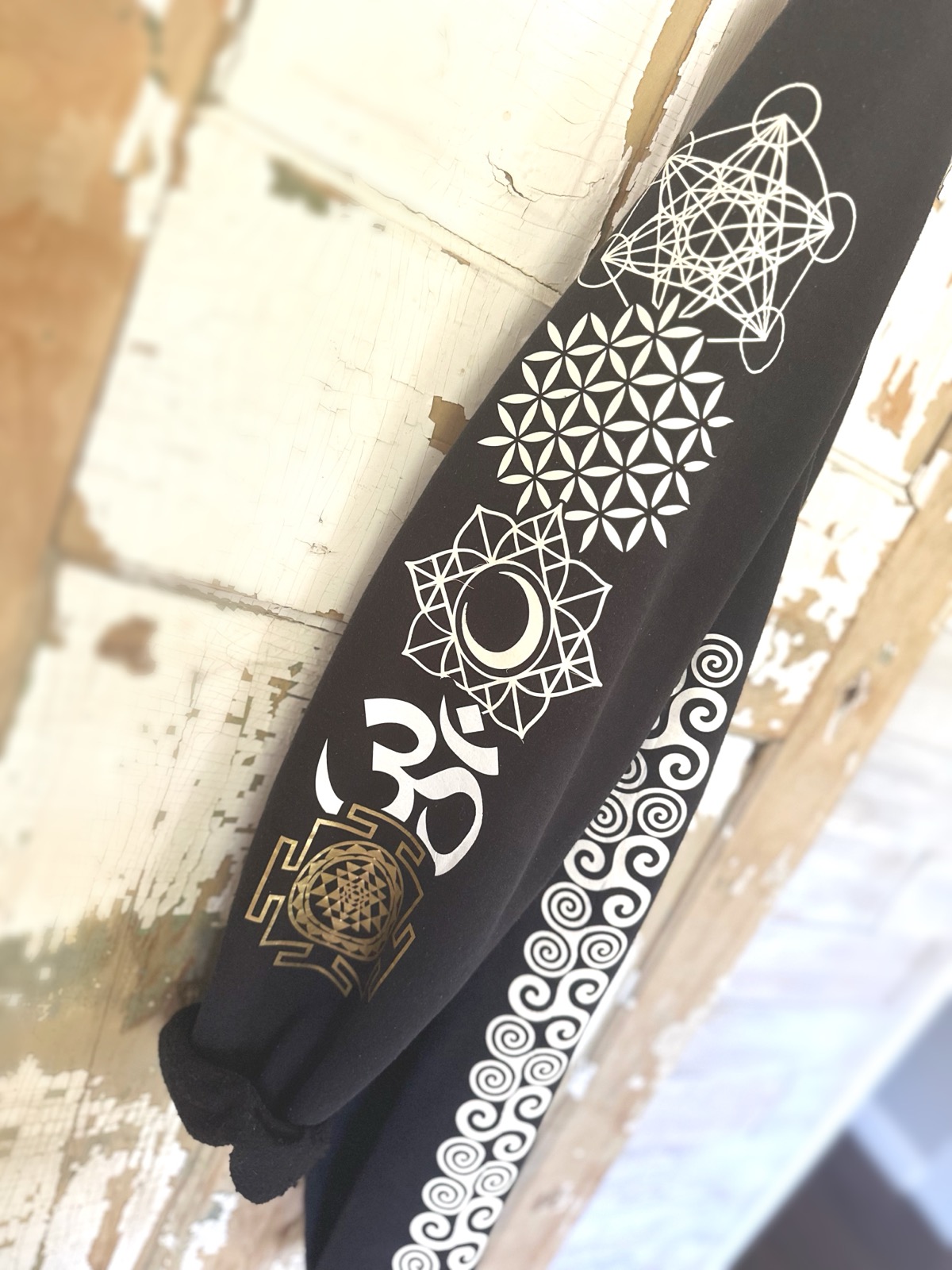 Black sweatpants print detail